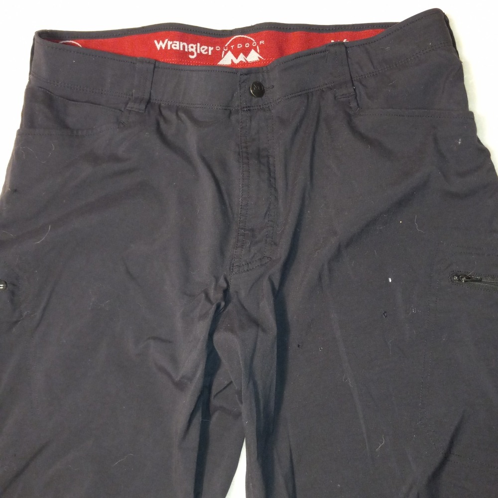 Wrangler Pants Mens 38x32 Black Nylon Stretch Outdoor Hiking Cargo Zip Pockets